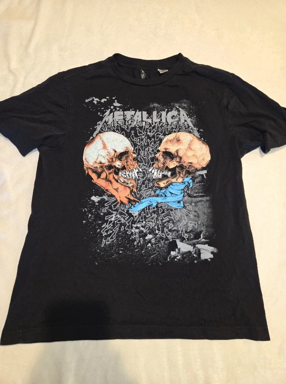 Metallica Black Short-Sleeve Graphic Tee with Blue Accent Fits Like A Large
